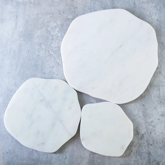 Med. White Marble Organic Shaped Plate 9"Dia